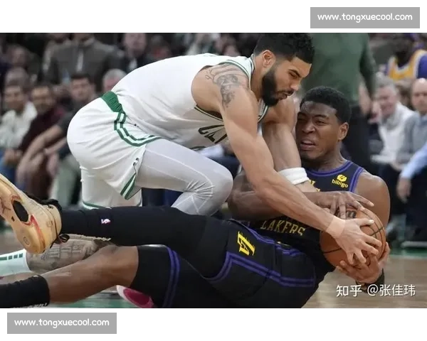 詹眉合力迎战青年军湖人客场对决老鹰看点十足决定季后赛走势之夜